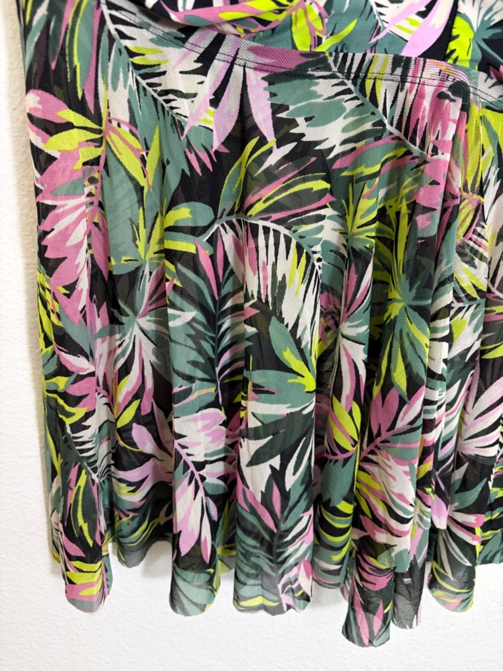 NWT Kona Sol Tropical Leaf Print Plus Size Swim Tankini Top - Picture 4 of 13
